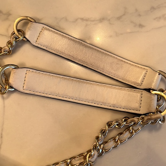 TORY BURCH black and white chain handle bag - Picture 8 of 9